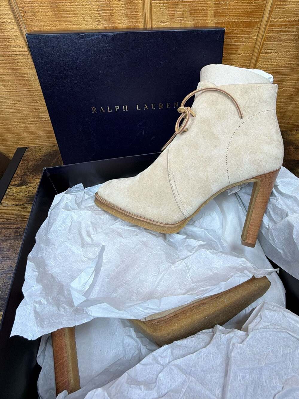 Ralph Lauren Purple Label Briella Beige Calf Suede Lace Up Booties Size 8